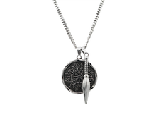 Lade das Bild in den Galerie-Viewer, AB Warrior - Halskette mit Anhänger - ABvintage