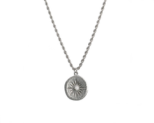 Lade das Bild in den Galerie-Viewer, AB Ritual sun - Halskette mit Anhänger - ABvintage