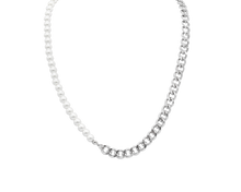 Lade das Bild in den Galerie-Viewer, AB Cuban Pearl - Halskette - ABvintage